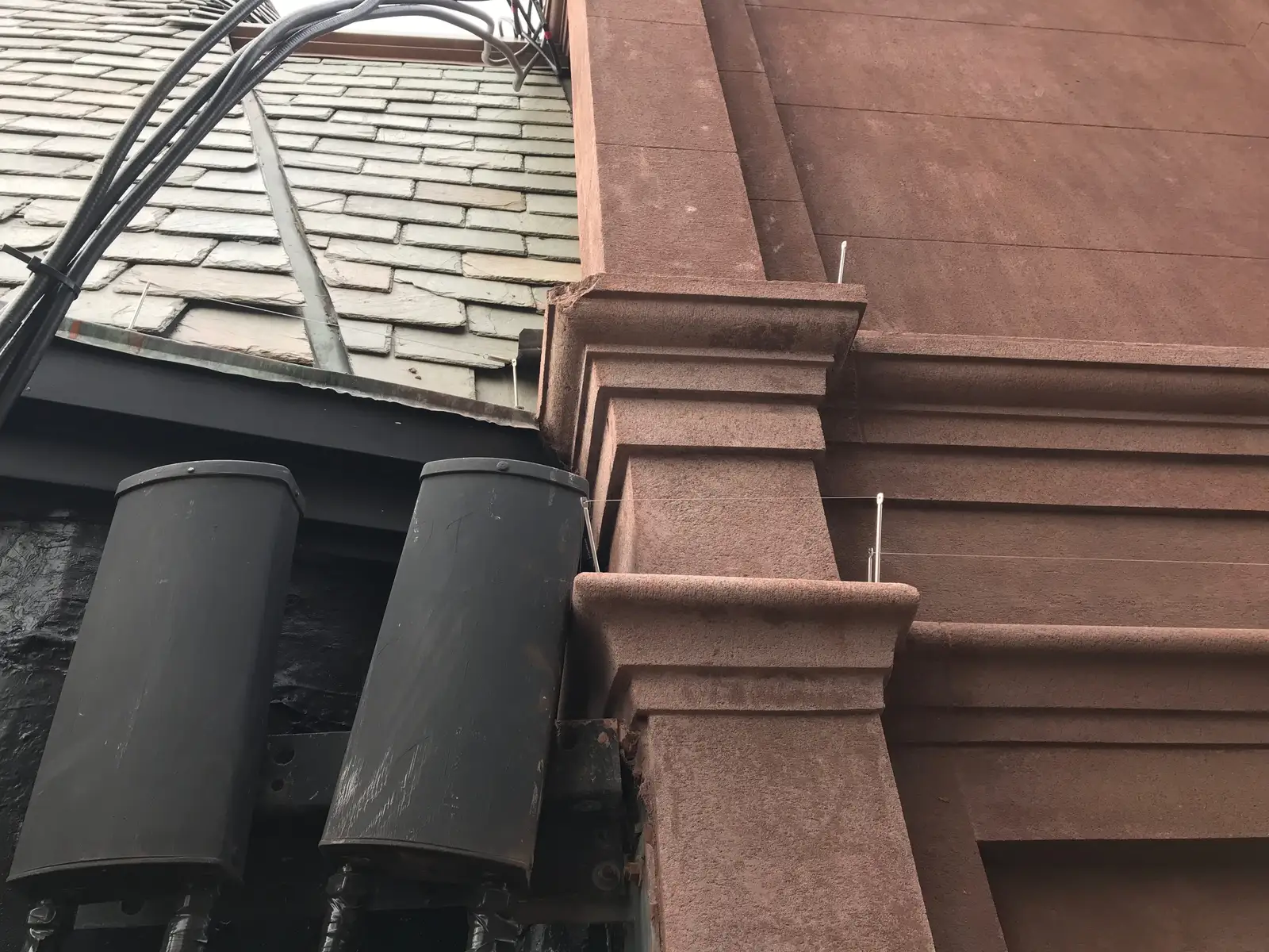 bird wire exclusion installed on a commercial ledge for Seagull or Seabird Wire Grid System Photos