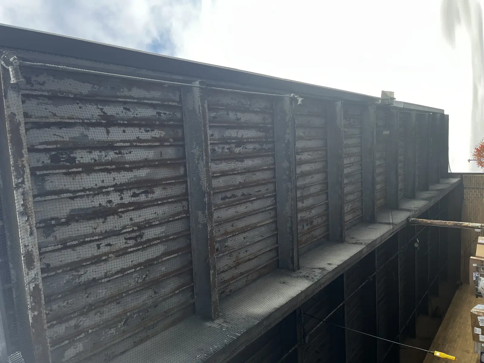 bird netting installed to block nesting and roosting areas for Warehouse Bird Control