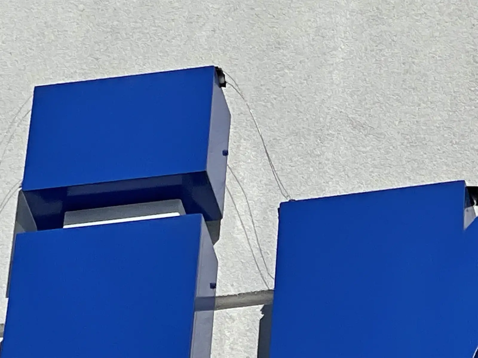 low-profile shock track bird deterrent on a building surface for Resources for Canada Geese